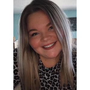 Meet your Posher, Hannah